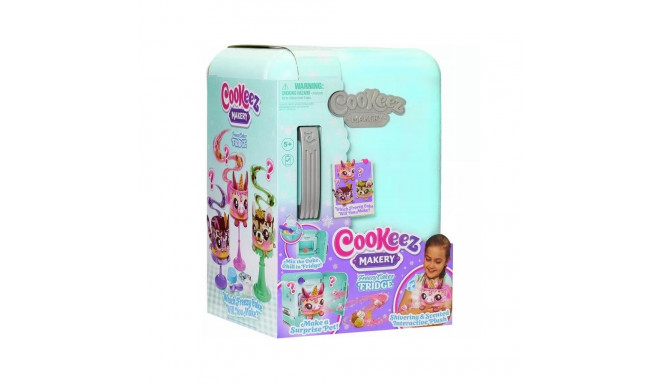 Cookeez Makery Ice Cream Cakes - Fridge