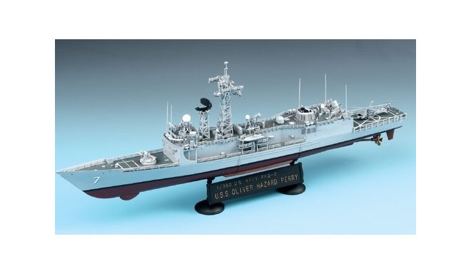 ACADEMY USS Oliver Hazar d Perry FFG-7