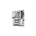 ASUS B650E MAX GAMING WIFI W AMD B650 Socket AM5 ATX