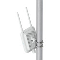 "UBIQUITI AP Outdoor BE10800 WiFi7 1x2.5G PoE+ 6 Streams 300+User"