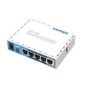 MikroTik RouterBOARD hAP ac lite kahe sagedusalaga WiFi5 ruuter