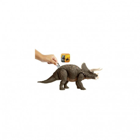 Jurassic World HABITAT DEFENDER TRICERATOPS