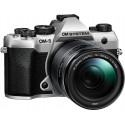 OM SYSTEM OM-5 Mark II + 14-150mm, silver