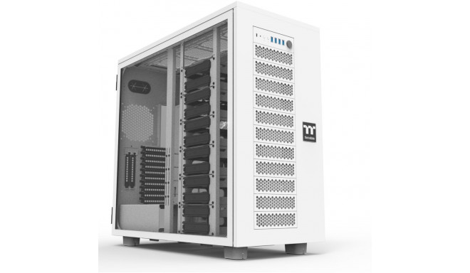 Thermaltake AX700 lumivalge