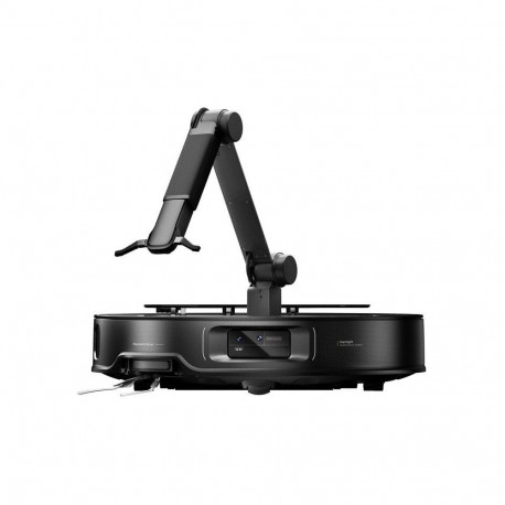 Roborock Saros Z70 cleaning robot