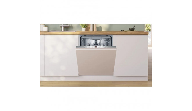 Bosch nõudepesumasin SMV46KX12E integreeritud laius 60 cm 13 nõudekomplekti 6 programmi energiatõhus
