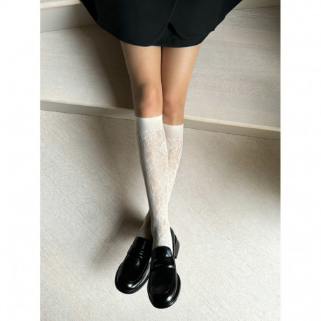 SOKISAHTEL BELLAROSA kreemjasvalged õhukesed põlvikud 444