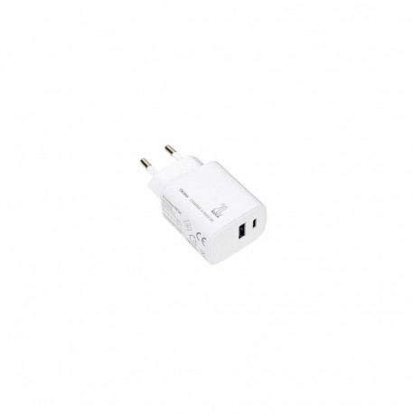 TROIKA CHA20/WH mobile device charger Smartphone, Tablet White AC Fast charging Indoor