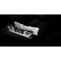 "KINGSTON Fury Renegade 32GB 2x16GB 7200MT/s DDR5 CL38 DIMM Silver XMP"