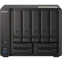 "QNAP 9-bay NAS AMD Ryzen V1500B 32GB DDR4 SODIMM 5x6,35cm 2,5Zoll/8,89cm 3,5Zoll SATA 6Gbps + 2x6,3