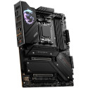 "MSI MPG X670E Carbon Wifi (AM5) (D)"