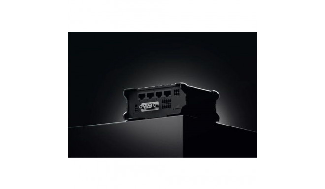 Teltonika RUT976 Cellular network router