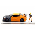 Vehicle with figure Naruto Nissan GT-R 1/24