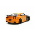 Vehicle with figure Naruto Nissan GT-R 1/24