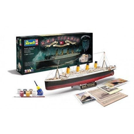 Plastic model R.M.S. Titanic 100th Anniversary
