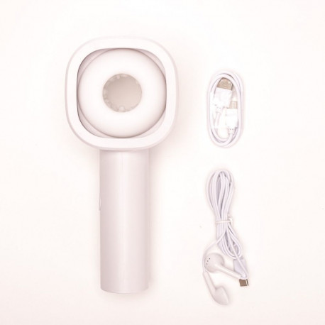 Masturbaator edasi-tagasi liikuv USB-laetav Cyberskin, valge