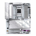 Emaplaat Gigabyte AMD AMD AM5