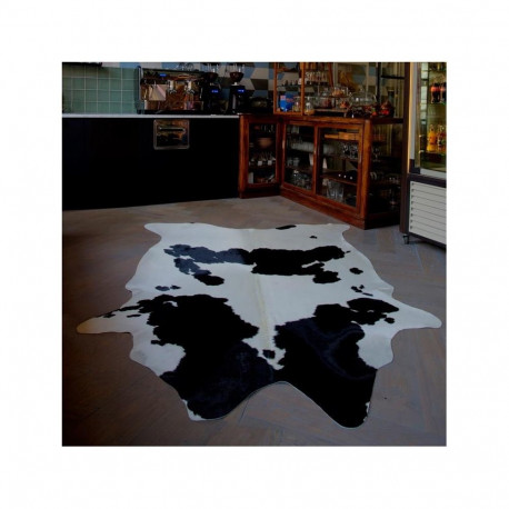 COW FUR BLACK-WHITE 200X140