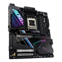 GIGABYTE X870E AORUS XTREME AI TOP emaplaat - toetab AMD Ryzen 9000 seeria protsessoreid, 18+2+2 faa