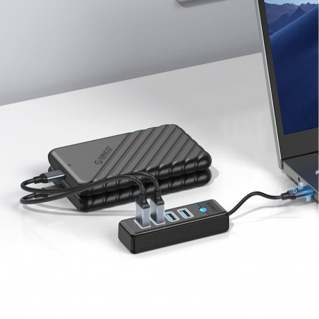Orico Orico PW4U-C3 USB-C / 4x USB-A 3.0 Hub - Black