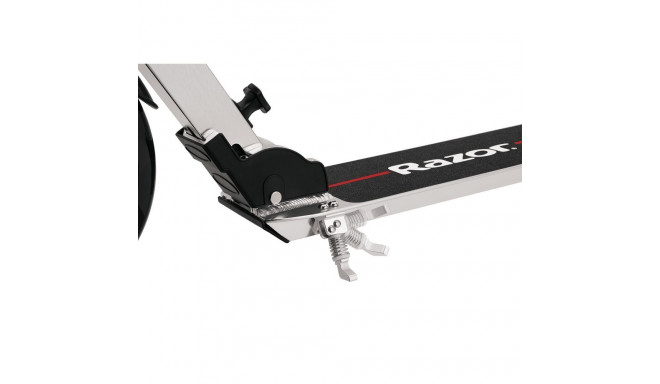 Razor A6 tõukeratas