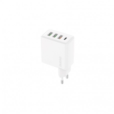 Dudao Fast charger 3x USB / 1x USB Type C 20W, PD, QC 3.0 White