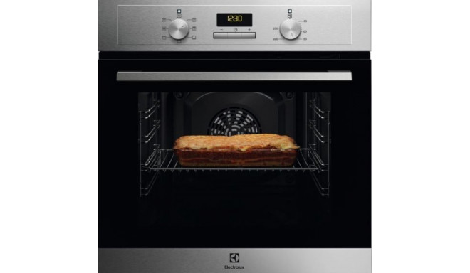 Electrolux SurroundCook® 600 EOF3H00BX to popularny piekarnik elektryczny do zabudo