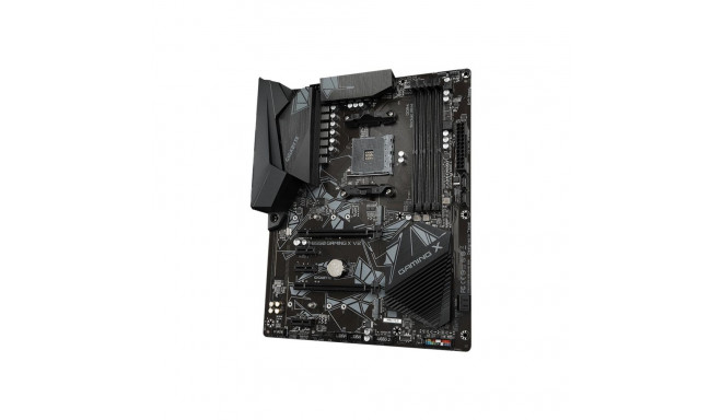 Gigabyte | B550 GAMING X V2 | Processor family AMD | Processor socket AM4 | DDR4 DIMM | Memory slots