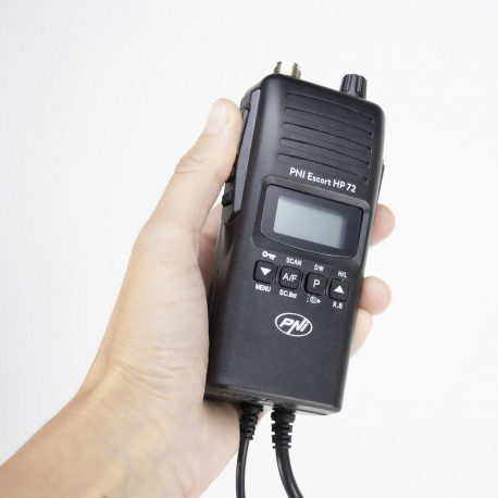 PNI adapter 12V-24V toiteallikale ja välisantennile PNI Escort HP 72 kaasaskantavale CB-raadiojaamal