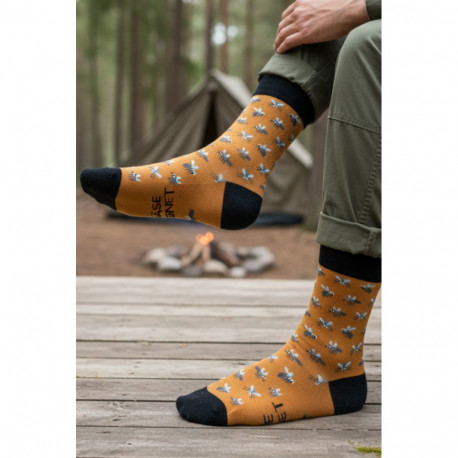 SOKISAHTEL SÄÄSEMAGNET kollased sõnumiga puuvillased sokid 444, 446