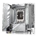 Gigabyte B860I AORUS PRO ICE | Processor family Intel | Processor socket LGA1851 | DDR5 | Supported 