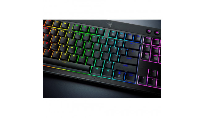 Razer BlackWidow V4 Low-Profile HyperSpeed mänguklaviatuur USB + RF juhtmevaba + Bluetooth QWERTY US