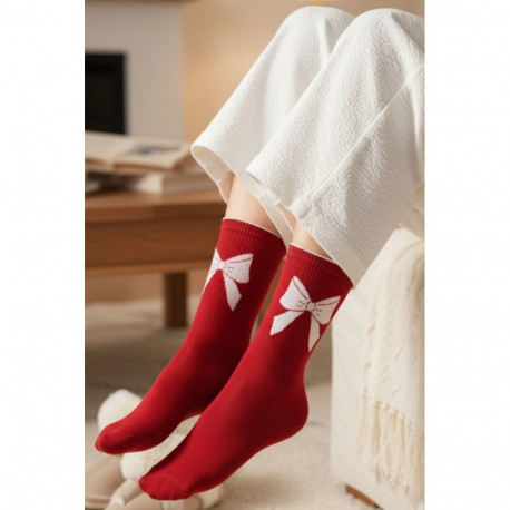 SOKISAHTEL LUANA punased lipsuga puuvillased jõulusokid 444