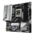 Mainboard|GIGABYTE|AMD B650|SAM5|Micro-ATX|Memory DDR5|Memory slots 4|B650MGAMINGPLUSWF1.3