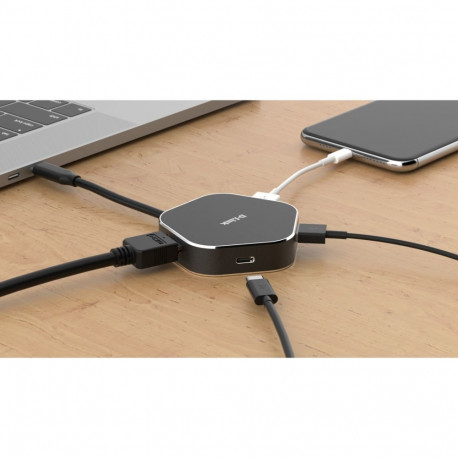 D-Link DUB-M420 4 ? in ? 1 USB ? C hub with HDMI / USB ? C charging port, USB hub (black / silver)