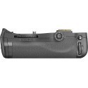 Nikon MB-D10 battery grip