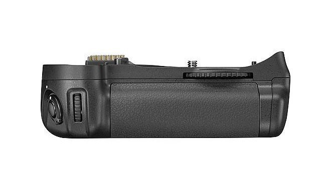Nikon battery grip MB-D10