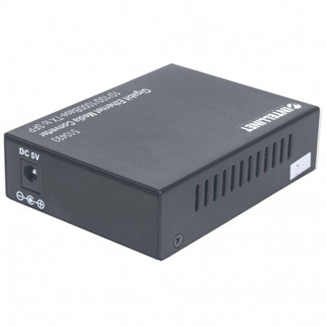 Intellinet Gigabit Ethernet to SFP Media Converter, 10/100/1000Base-Tx to SFP slot, empty