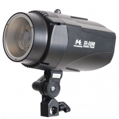 Falcon Eyes flash SS-250D