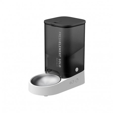 PetKit Fresh Element SOLO smart food dispenser.