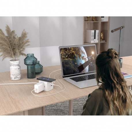 Voolukaabel Microconnect Power Cube, 3 x Schuko / USB-C / USB-A / QI