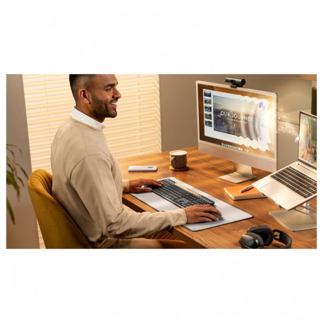 "Logitech Signature Slim Solar+ K980 Bluetooth"