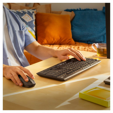 "Logitech MK295 Silent Wireless Combo"