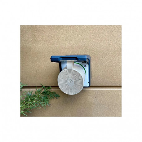 "Shelly Plug & Play ""Outdoor Plug S Gen3"" Zwischenstecker für draußen 12A Messfunktion WLAN Matter