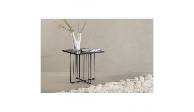 Diivanilaud Dayton, must