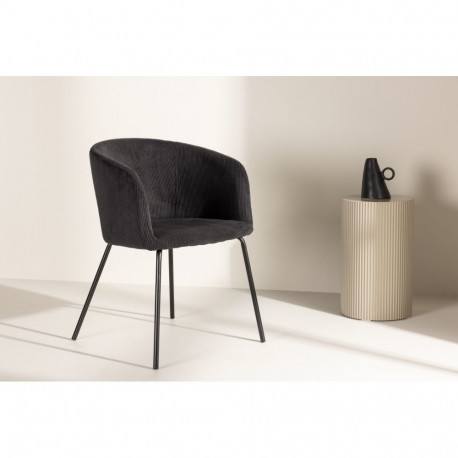 Söögitool BERIT, must