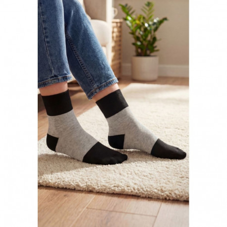 SOKISAHTEL Pierre Mantoux MAJJA musta värvi sokid 444