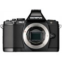 Olympus OM-D E-M5 + ED 12-50mm Kit, black