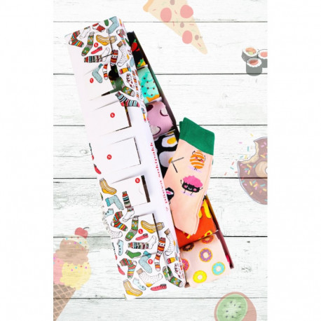 SOKISAHTEL NÄDALA TOIT KOJU 7 sokipaariga kinkekarp igaks nädalapäevaks 444, 446