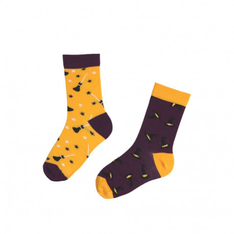 SOKISAHTEL HOCUS POCUS luudade ja nõiamütsidega halloweeni sokid lastele 443